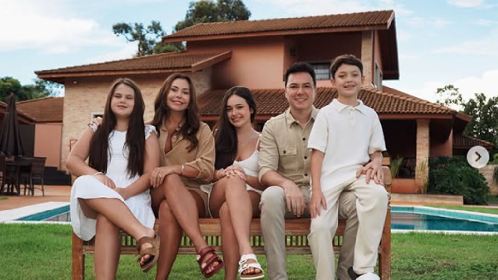 Vinícius, da dupla com João Bosco, exibe vida em Ribeirão Preto e destaca prioridade